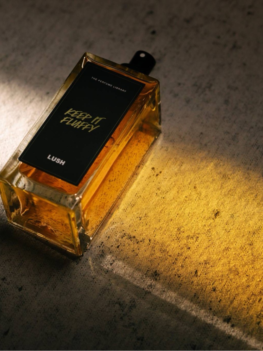 LUSH Keep It Fluffy Fragrance Perfume Spray - Black Label